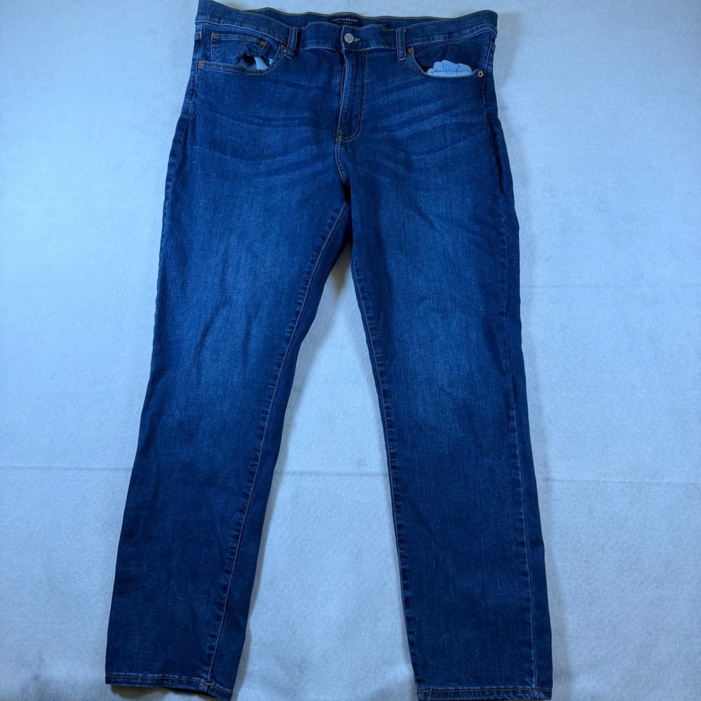 Lucky Brand 410 Athletic Straight Jeans Mens 38x32 Blue Medium Wash Denim Pants - Picture 2 of 5